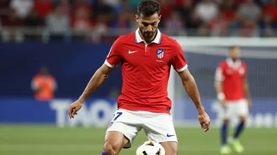 El Atlético de Madrid anuncia la incorporación de Arnau Ortiz al primer equipo, quien lucirá el dorsal '16' después de...