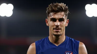 Atletico Madrid ha fichado a Carlos Esp\u00f1 en un operaci\u00f3n rel\u00e1mpago, convirti\u00éndose en la mayor venta...