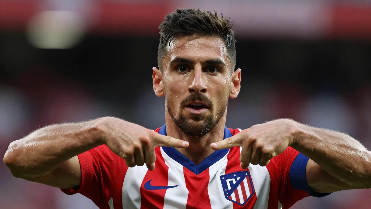 Atletico Madrid está listo para presentar una oferta por el mediocampista Cuti Romero, según el periodista italiano...