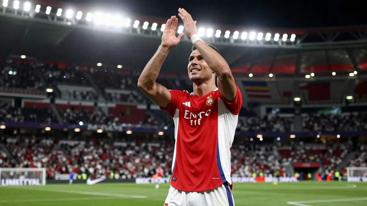 Atlético Madrid captain Koke made his 524th La Liga appearance, moving past Manolo Sanchís into tenth place on the...