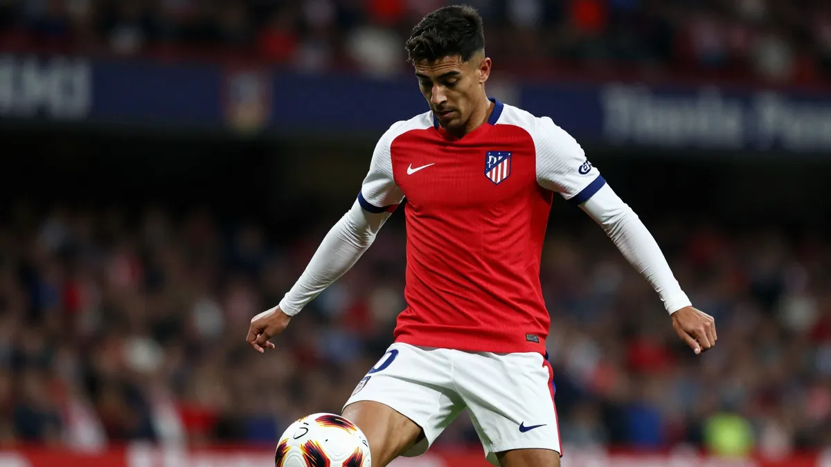Which Atletico Madrid player could strengthen the Gunners?