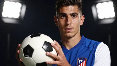 Atlético de Madrid muestra interés en el delantero Nicolás Jackson, pero Aston Villa sigue siendo la opción más viable...