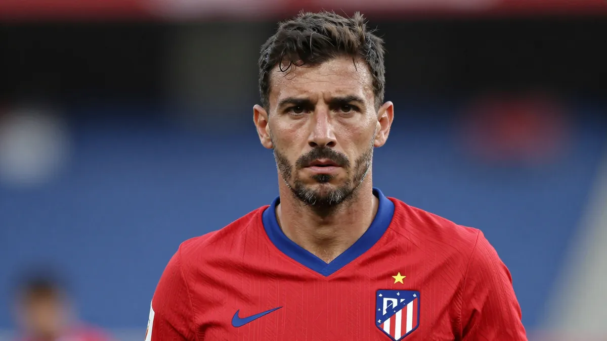 Atletico Madrid is working on bringing in new players, particularly Cristian Romero, to convince Julian Alvarez to stay...